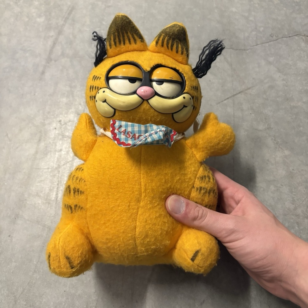 Vintage 1983 Garfield PLUSH Pull String Talking Tested Working